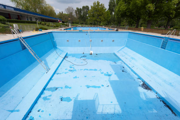 Best Water damage contractors near me  in Buttonwillow, CA